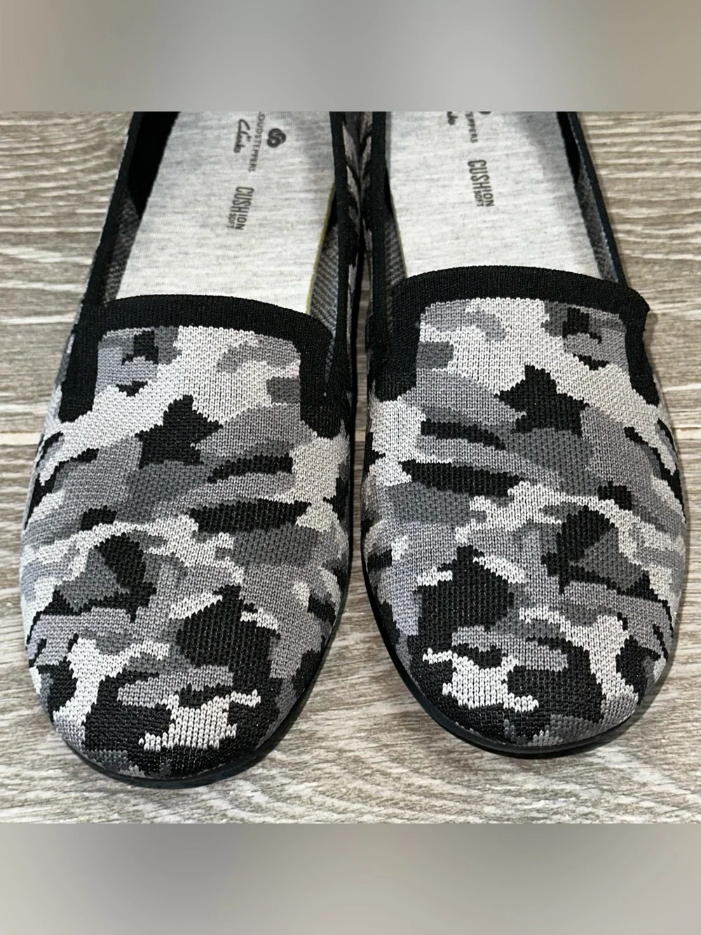 Clarks cloudsteppers carly